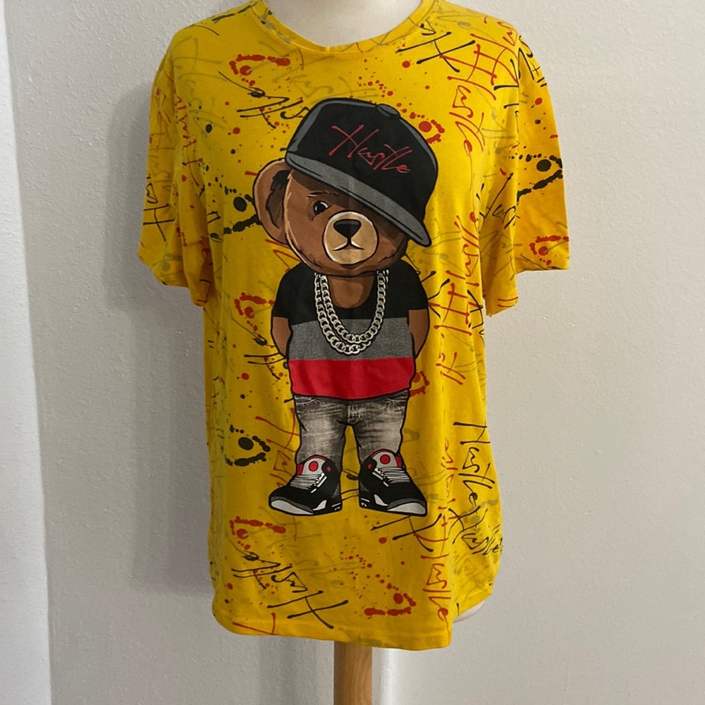 Bailey Apparel Hustle Biggie Bear Paint Splatter All-Over Tshirt Size XL‎ 18/20